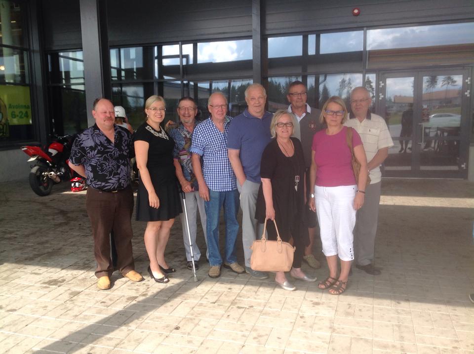 Family-comittee gathering 10.8.2014, in the picture: Jarmo Seppä, Heli Karhumäki- Seppä-Lassila, Severi Tallbacka, Pekka Keltikangas, Osmo Tallbacka, Anne Södervik, Tuomo Tallbacka, Aniita Tallbacka ja Esko Keltikangas.